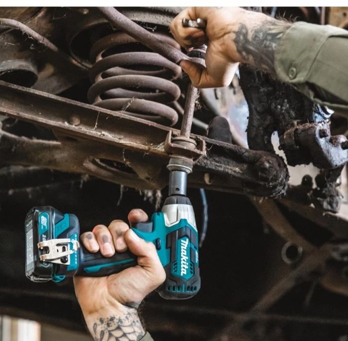 Гайковерт ударний Makita TW161DZ, акумуляторний, 10.8В, CXT, 0-1300/0-2400 об/хв, 165Нм, 1 кг, SOLO