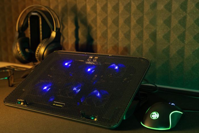 Підставка для ноутбука 2E GAMING CPG-002 15.6` Black