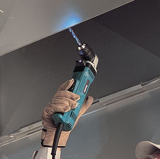 Кутова дриль Makita DA3011F, 450 Вт, 2400 об/хв, 1.5-10мм, 1.6кг