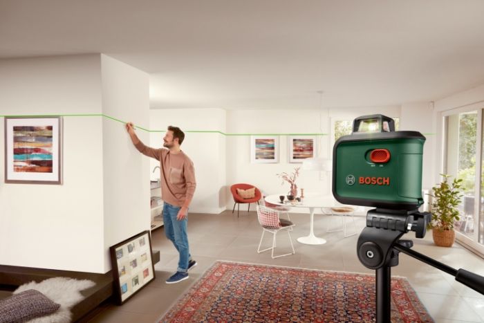 Нівелір лазерний Bosch UniversalLevel 360 Set +TT150 і висок, діапазон± 4 °,± 0.4 мм на 30 м до 24 м, 0.56 кг
