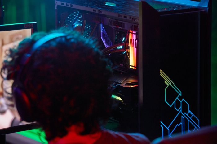 Пам'ять ПК Kingston DDR5  8GB 4800  FURY Beast RGB