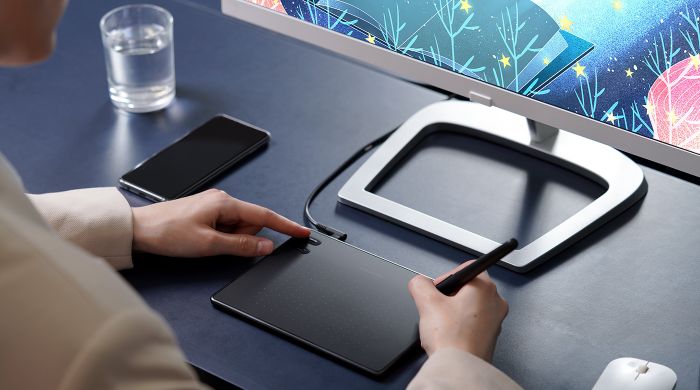 Графічний планшет Huion RTE-100 Cosmo Black