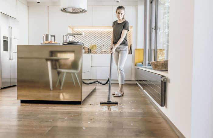 Пилосос Karcher господарський WD 2 PLUS S V-15/4/18, 1000 Вт, 15 л, 4 м, 4.519 кг