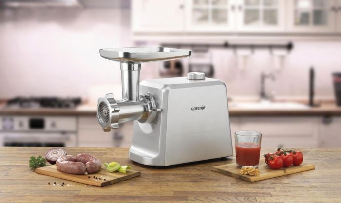 М'ясорубка Gorenje MG2502SJX/2500 Вт/ реверс/ 2.1 кг/хв./3 диски + 3 насадки/шнекова соковижималка/система захисту/корпус-пластик+метал