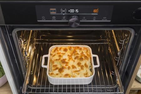 Духовка Gorenje BO6735E02BK /BIGSPACE/ мультифункціональна/ 77 л./ IconLed/ гриль/чорний