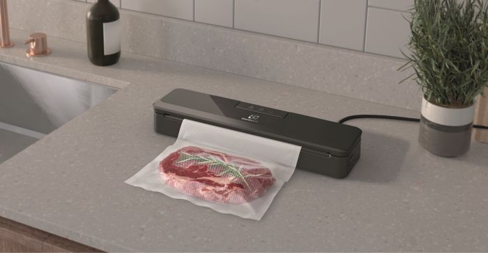 Вакуумний пакувальник Electrolux E4VS1-4AG