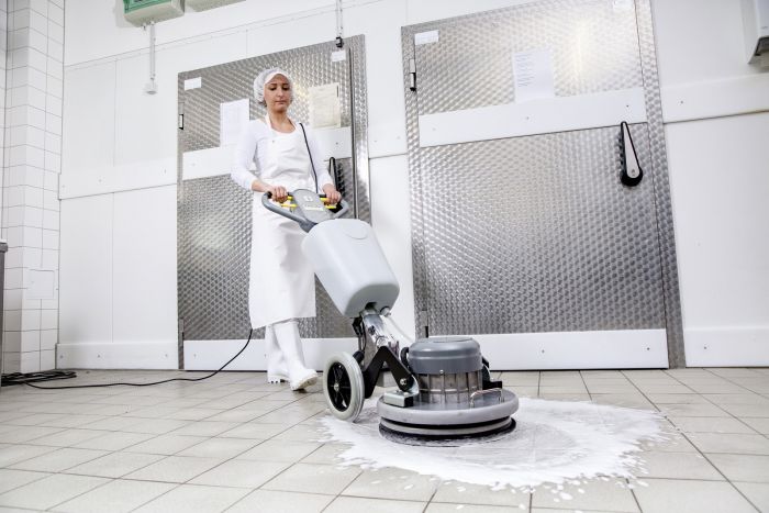 Підлогомийна машина Karcher BDS 43/ Orbital C, однодисковая, 1100 Вт, 430 мм, 60-1500 об/хв, 53.5 кг