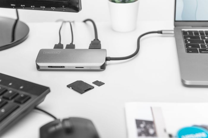 Док-станція DIGITUS USB-C, 8 Port