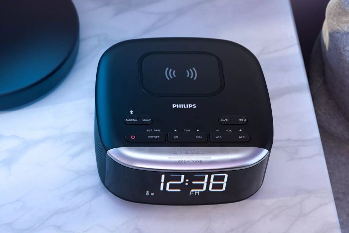 Радіогодинник Philips TAR7706 FM/DAB+, stereo 4W, LCD, Qi, Wireless