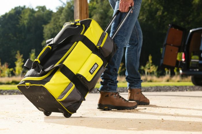 Сумка для інструментів Ryobi RSSLTB2, 49 л., на коліщатках, висувна ручка