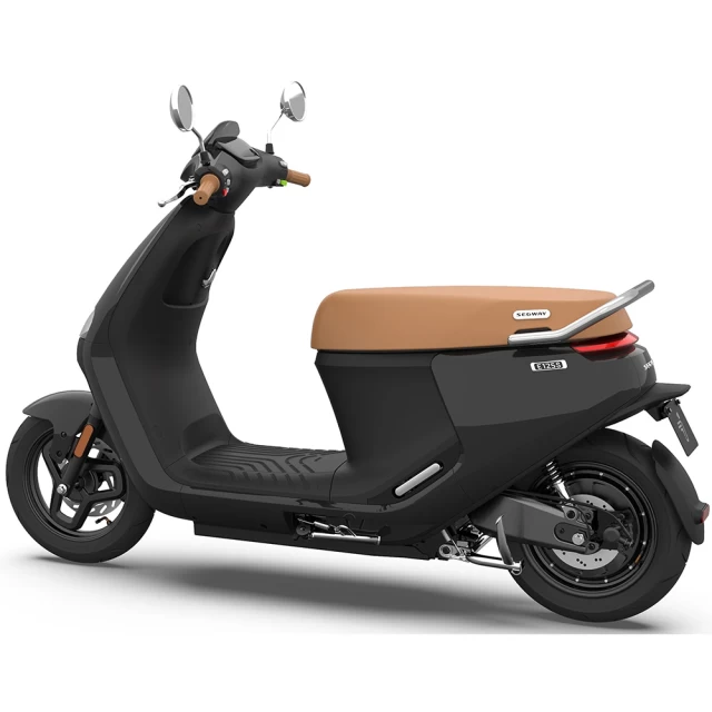 Електроскутер Segway-Ninebot E125S, Black