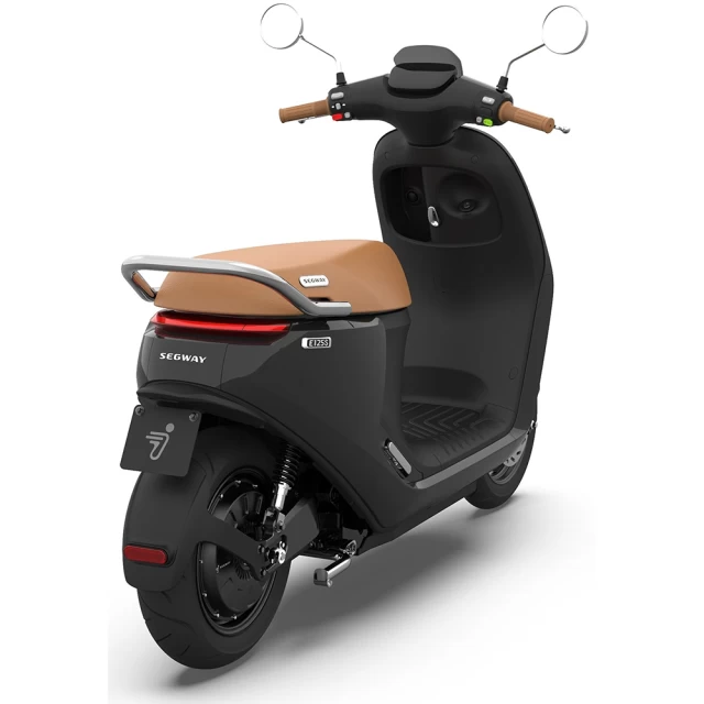 Електроскутер Segway-Ninebot E125S, Black