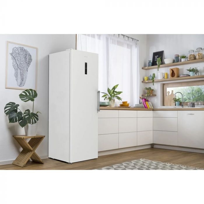 Морозильна камера Gorenje FNP619EAW6L, Висота - 185см, Глибина-66 см,  280л, А++, NF, Дисплей, Білий