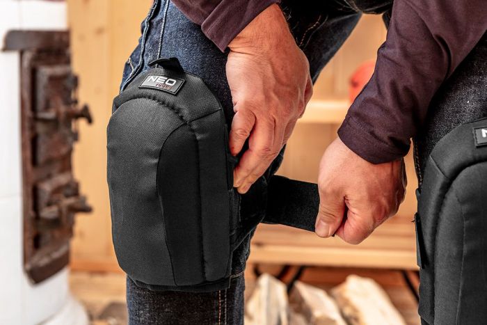 Наколінники захисні Neo Tools, м’яка тканинна подушка, поліестер 600 D, міцність на прокол 100 Н, категорія 1