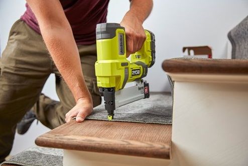 Степлер Ryobi ONE+ R18GS18-0, акумуляторний, 18В, тип 18G, (без АКБ та ЗП)