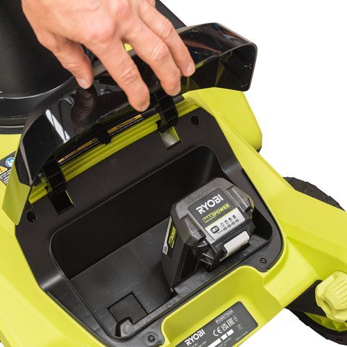 Снігоприбиральна машина акумуляторна Ryobi RY36STX53A-150, 36В MAX POWER, АКБ 1х5Ач, ширина 53см, безщітковий двигун, викид до 11м, висота 35см