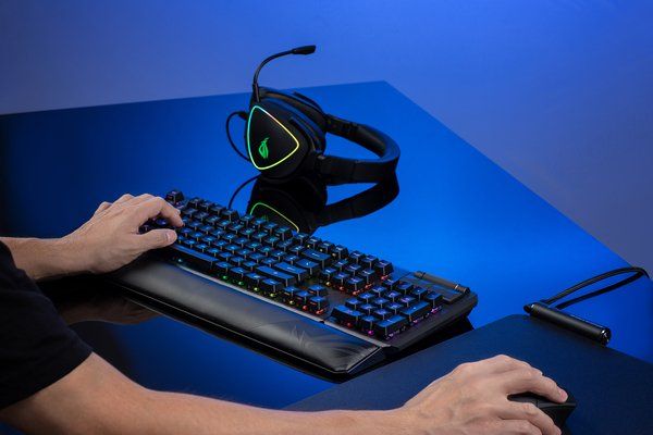 Клавіатура ASUS ROG CLAYMORE II RD RGB 108key USB/WL EN Black