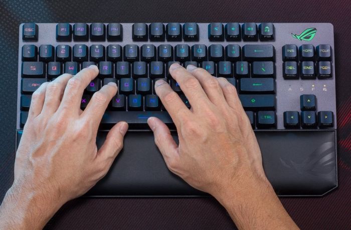 Клавіатура ASUS ROG Strix Scope RGB 84key RX Red TKL Wireless Deluxe USB/WL/BT RU Black