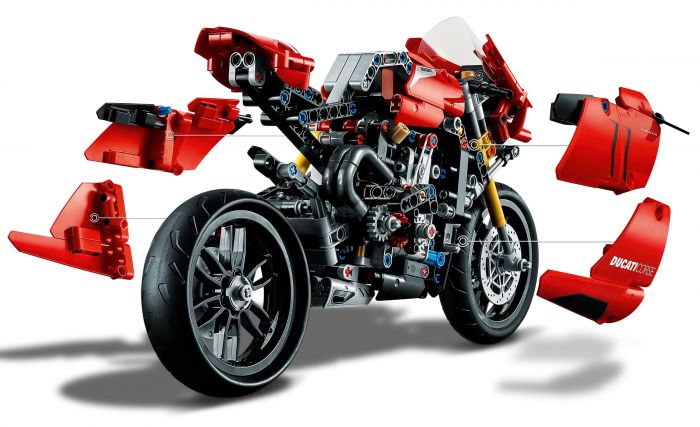 Конструктор LEGO Technic Ducati Panigale V4 R