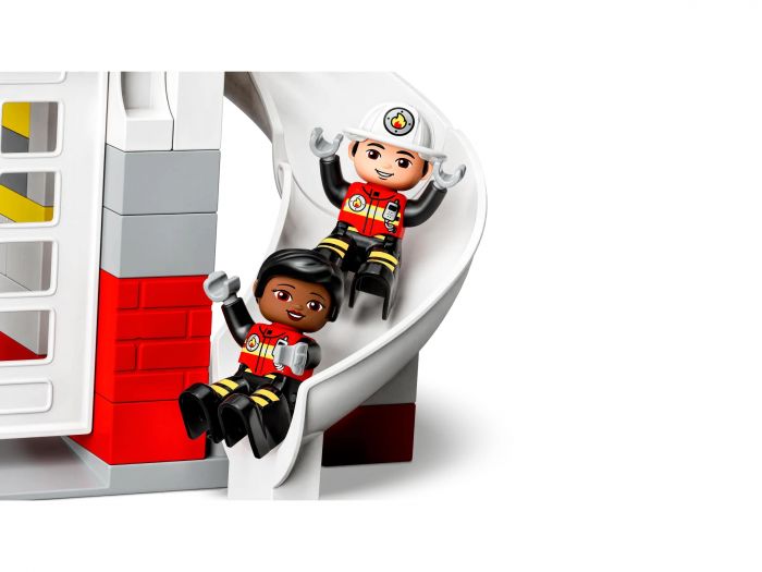 Конструктор LEGO DUPLO Пожежна частина та гвинтокрил