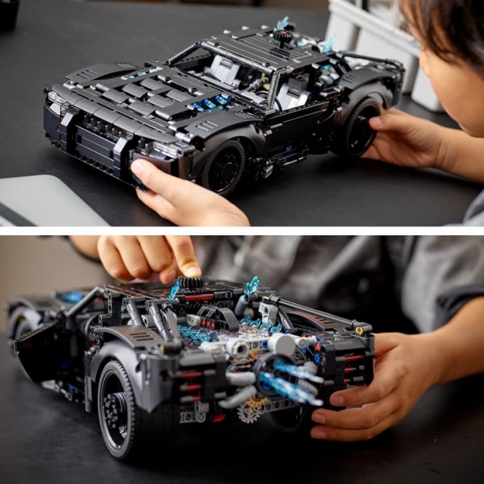 Конструктор LEGO Technic Бетмен: Бетмобіль