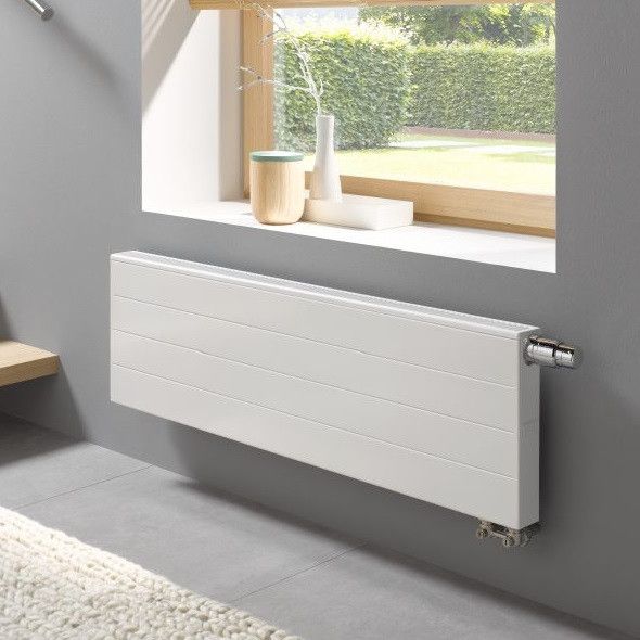 Радіатор сталевий Kermi Line-V, PLV, 33 тип, 200x1400 мм, нижнє підкл., 1707 Вт, білий