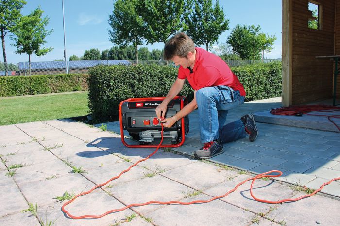 Генератор бензиновий Einhell TC-PG 25/1/E5, 230В, 2.1кВт (макс. 2.4кВт), ручний старт, 15л, 37кг