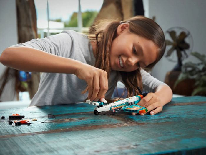 Конструктор LEGO Technic Спортивний літак
