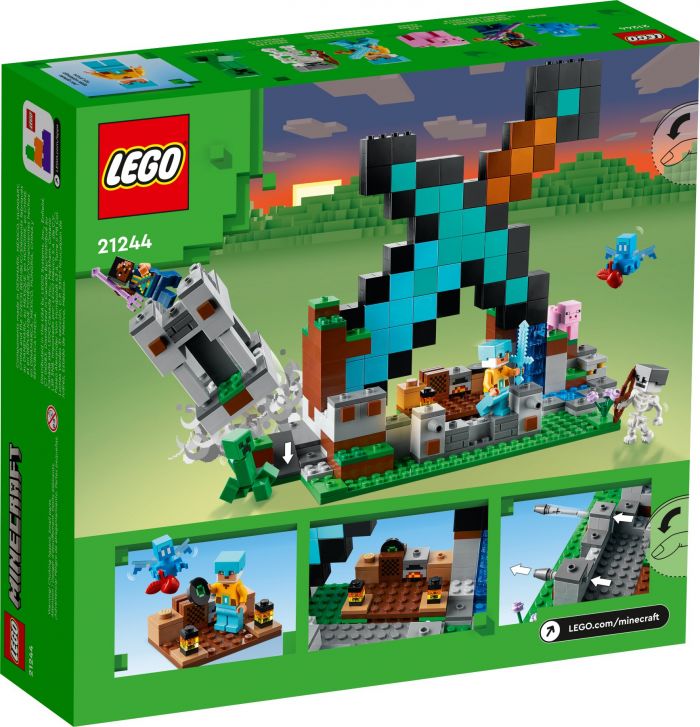 Конструктор LEGO Minecraft Форпост із мечем