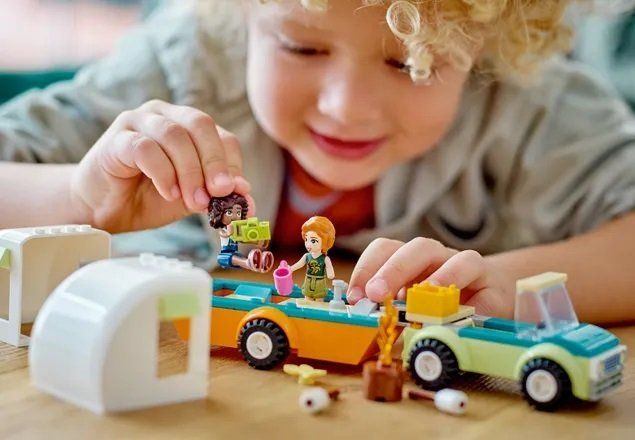 Конструктор LEGO Friends Відпустка на природі