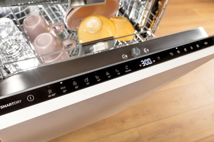 Посудомийна машина Gorenje GV693C60XXL вбудовувана, 16компл, інверторн, A+++, 60см, TotalDry, 3 кошики, білий