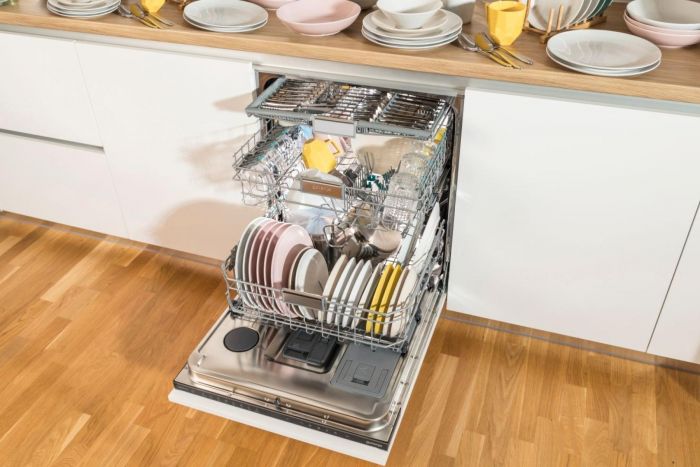 Посудомийна машина Gorenje GV693C60XXL вбудовувана, 16компл, інверторн, A+++, 60см, TotalDry, 3 кошики, білий