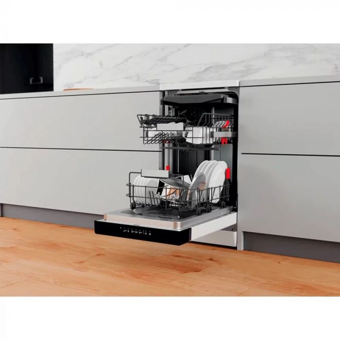 Посудомийна машина Whirlpool , 10компл., A++, 45см, білий