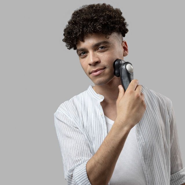 Електробритва Remington XR1750