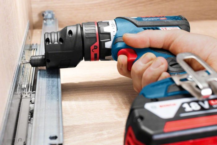 Шурупокрут Bosch Professional GSR 18V-60 FC аккум, 2*18 В GBA 5 Аг, 600/1900 об/хв, 13 мм, 20+1, 60 Нм, безщіточний, ЗП GAL 1880 CV,  в L-Boxx 136, 0.9 кг