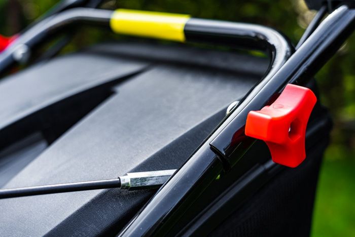 Газонокосарка бензинова GRAPHITE, 3200Вт, 52.5см, 60л, мульчування, 25-65мм, 36.5кг