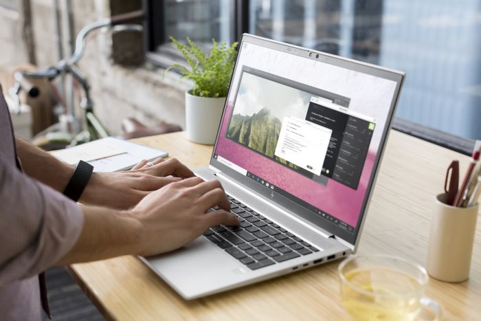Ноутбук HP EliteBook 850-G8 15.6" FHD IPS AG, Intel i5-1135G7, 8GB, F256GB, UMA, DOS, сріблястий