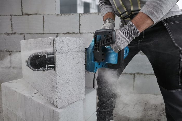 Пила для газобетонных блоків Bosch Professional GAC 250, 1200 Вт, 330 мм, 3/8, 5000 об/мин, 4.7 кг