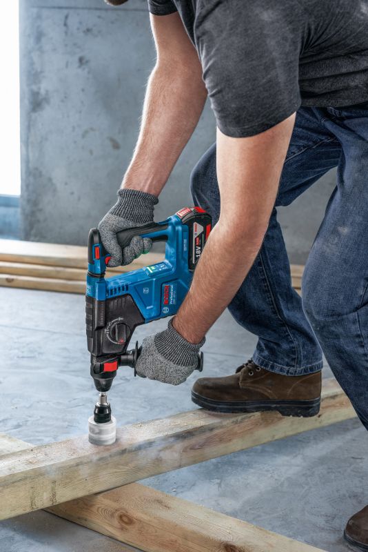 Перфоратор Bosch GBH 187-LI Professional акумуляторний, 2*18 В 5 Аг, SDS-Plus, 2.4 Дж, 980 об/хв, кейс, 2.9 кг