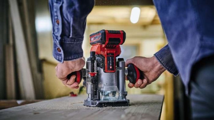 Фрезер Einhell TP-RO 18 Set Li BL - Solo акум., PXC, 18В, 6/8 мм, 10000-30000 об/хв, 1.34 кг (без АКБ і ЗП)