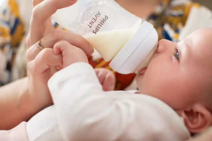 Соска Philips Avent силіконова Natural Природний Потік, 6м+., 2 шт, для густої їжі