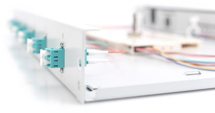 Оптична панель DIGITUS 19' 1U, 6xLC duplex, incl, Splice Cass, OM3 Color Pigtails, Adapter