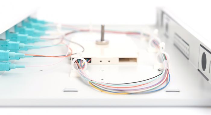 Оптична панель DIGITUS 19' 1U, 6xSC duplex, incl, Splice Cass, OM3 Color Pigtails, Adapter
