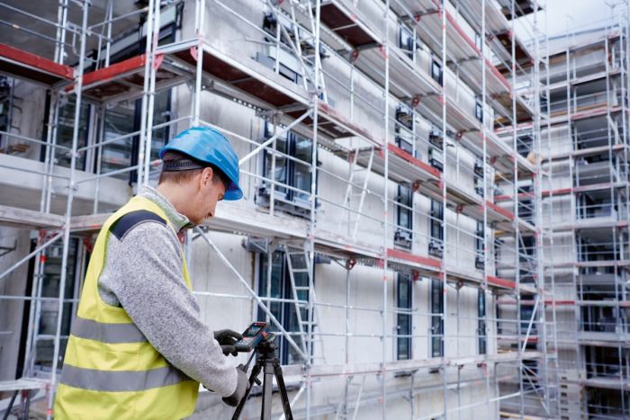 Далекомір лазерний Bosch Professional GLM 150-27 C, ±1.5 мм, 0.08–150м, 0-360°, Bluetooth, чохол, 0.21кг