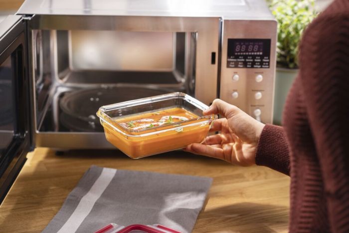 Форма универсальная с крышкой TEFAL MASTERSEAL GLASS7 700 мл, скло