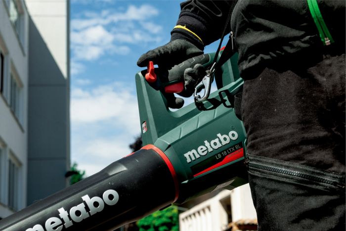 Повітродув садовий акумуляторний Metabo LB 18 LTX BL, Li-Power 18В, 150км/г, 650м3/г, 2.1кг, без АКБ та ЗУ