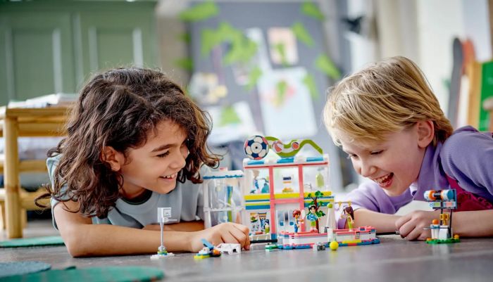 Конструктор LEGO Friends Спорткомплекс