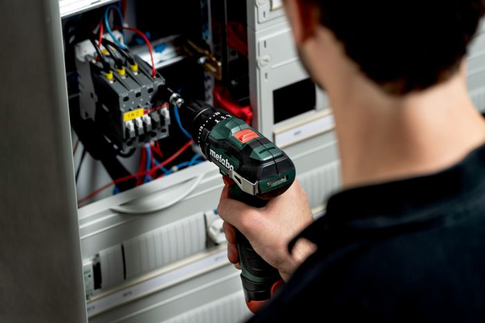 Шурпокрут-дриль Metabo POWERMAXX SB BL, акумуляторний, 2*12В, 2 Аг, 0-400/0-1500об/хв, патрон 1.5-10мм, 20/38Нм, кейс, 0.8кг