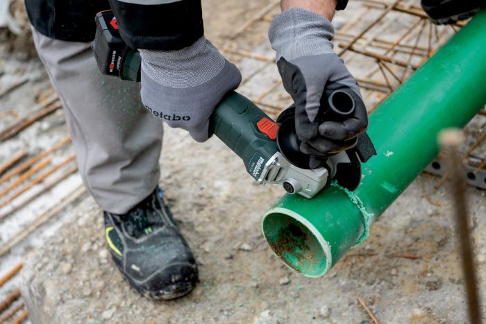 Шліфмашина кутова акумуляторна Metabo W 18 L 9-125 QUICK, 125мм, Li-Power, 2*18В, 5.2Аг, 8500об/хв, М14, metaBOX 165 L, 2.3кг