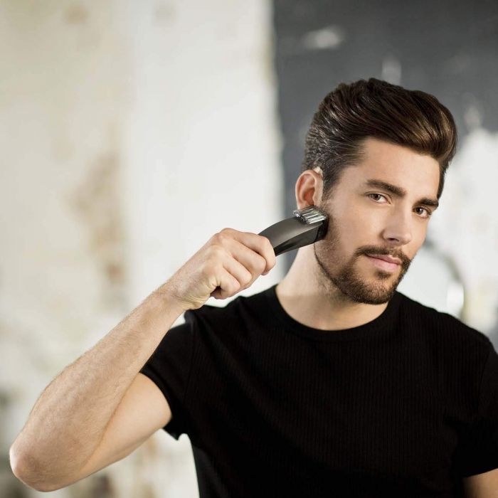Тример для вусів і бороди Remington MB4131 Beard Boss Professional